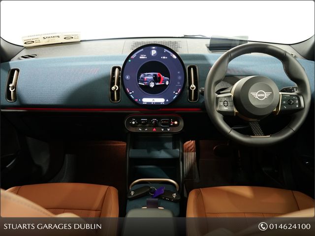 Image for 2024 Mini Countryman ELECTRIC COUNTRYMAN LEVEL 2 EXCLUSIVE *SUNROOF* 20” DIAMOND CUT ALLOYS, MIDNIGHT BLACL WITH VESCIN VINTAGE BROWN LEATHER, COMFORT ACCESS