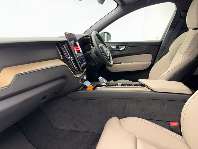 Image for 2025 Volvo XC60 T6 PLUS BRIGHT *NEW MODEL* €175 P/W 3YRS