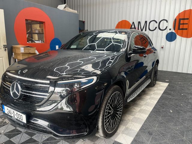 Image for 2022 Mercedes-Benz EQC 2022 MERCEDES-BENZ EQC400 AUTOMATIC / CRUISE CONTROL / PARKING CAMERA / PANORAMIC ROOF/ ELECTRIC MEMORY & HEATED SEATS / PADDLE SHIFTERS / AMBIENT LIGHTS AND MORE