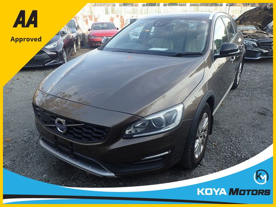 Image for 2016 Volvo V60 Cross Country 2.0 D4 CROSS COUNTRY DIESEL 190 BHP AUTOMATIC // FULL LEATHER ELECTRIC SEATS // REVERSING CAMERA // CRUISE CONTROL // LANE ASSIST // COLLISION WARNING SYSTEM // LOW KMS // AA APPROVED DEALER 2026