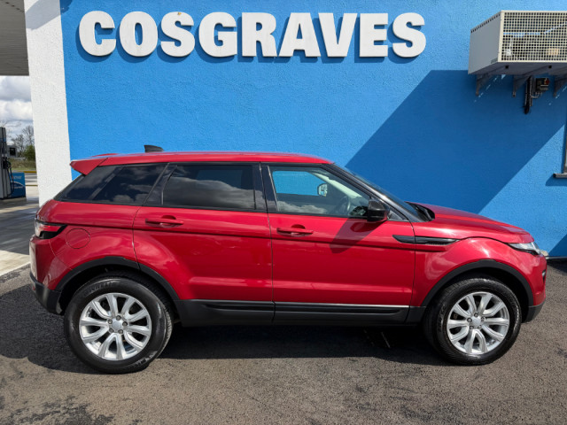 Image for 2017 Land Rover Range Rover Evoque ED4 SE Tech 2WD 150BHP * FULL LEATHER / HEATED SEATS * 