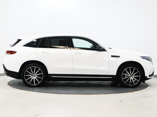 Image for 2022 Mercedes-Benz EQC *42* 80KWH * 400 4MATIC AMG LINE