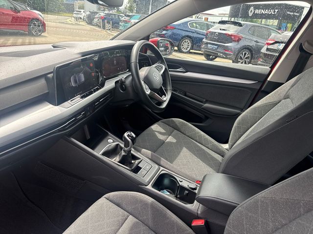 Image for 2023 Volkswagen Golf LIFE 2.0TDI 115HP MANUAL