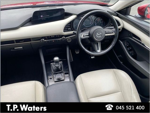 Image for 2022 Mazda Mazda3 2.0 PLATINUM - STONE LEATHER INTERIOR - BOSE SOUND SYSTEM
