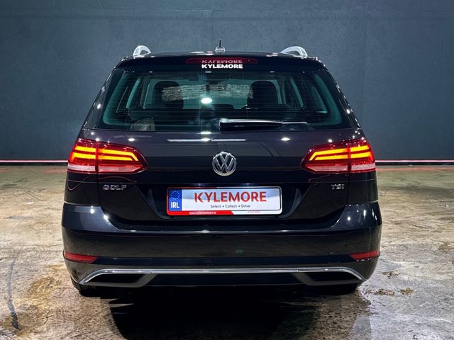 Image for 2017 Volkswagen Golf 1.2 AUTOMATIC - ALLOY WHEELS - CRUISE CONTROL - MULTI FUNCTION STEERING WHEEL - REVERSE CAMERA 