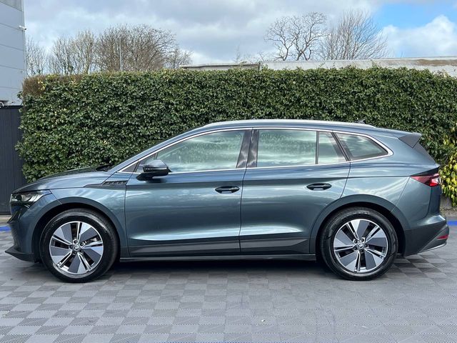 Image for 2021 Skoda Enyaq LOFT IV LOFT IV 80 // HALF LEATHER SEATS // REVERSE CAMERA // APPLE CARPLAY/ANDROID AUTO