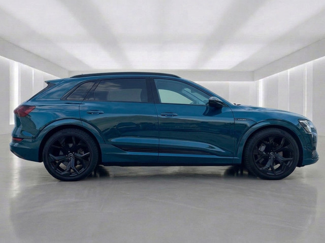 Image for 2022 Audi e-tron TECHNIK 50 QUATTRO / 96% BATTERY SOH / 20" UPGRADED ALLOYS / ONE OWNER / FULL HISTORY / *FINANCE PACKAGES AVAILABLE*