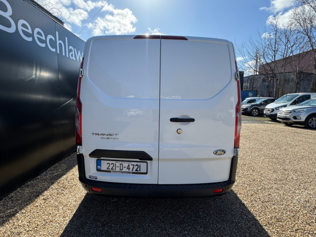 Image for 2022 Ford Transit Custom 2.0 TDCI 130 PS LWB // PRICE EXCL. VAT // VERY LOW MILEAGE // EXCELLENT CONDITION // FRONT FOGS, PARKING SENSORS AND AIR CON // 