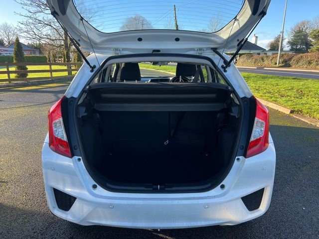 Image for 2018 Honda Jazz 1.3 I-vtec ES CVT 5DR Auto (not jap import)