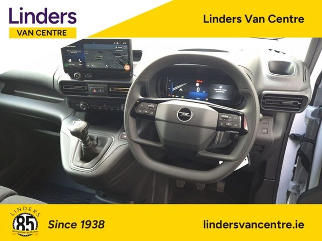 Image for 2025 Opel Combo 252 MWB SPORTIVE 0KMS DEMO