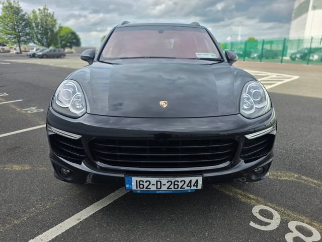 Image for 2016 Porsche Cayenne PETROL/PLUG-IN HYBRID, OPENING PAN ROOF, SERVICE HISTORY, LOW MILEAGE, NATIONWIDE WARRANTY, 5 STAR REVIEWS