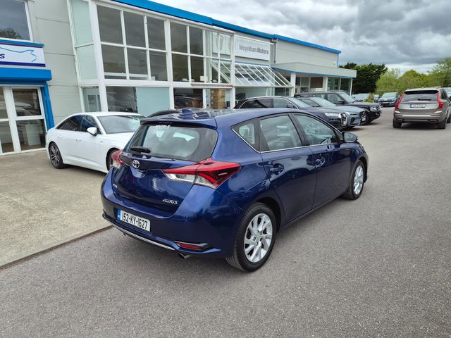 Image for 2015 Toyota Auris 1.6 D4D Business EDT TSS 110BHP 5DR