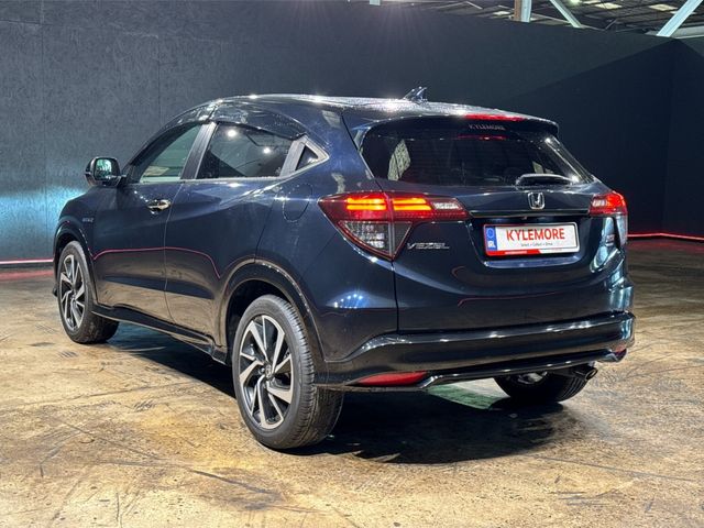 Image for 2018 Honda Vezel 1.5 HYBRID RS EDITION - FACTORY ALLOYS - HALF BLACK LEATHER - CRUISE CONTROL - REAR CAMERA