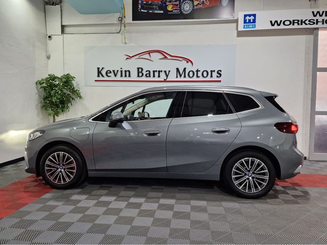 Image for 2023 BMW 2 Series Active Tourer 225E LUXURY (PLUG IN HYBRID) X-DRIVE AUTOMATIC **ONE OWNER / LOW MILEAGE / APPLE CARPLAY & ANDROID AUTO / CRUISE CONTROL / FULL BLACK LEATHER / HEATED FRONT SEATS / SAT NAV / REVERSE CAMERA**