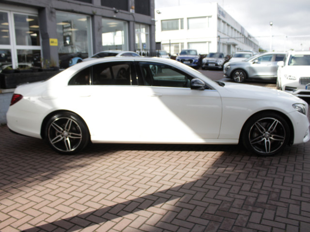 Image for 2017 Mercedes-Benz E Class E220D AVANTGARDE AMG 4DR SALOON AUTOMATIC // STUNNING CAR WITH 153, 000 KM'S // BUY WITH CONFIDENCE AA AND SIMI APPROVED DEALER 2026 // FINANCE ARRANGED // ALL TRADE INS WELCOME // 