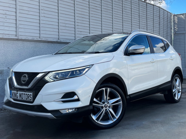 Image for 2019 Nissan Qashqai N-Motion / PANORAMIC ROOF / SAT-NAV / REVERSE CAMERA AND SENSORS / CRUISE CONTROL / ONE OWNER / *FINANCE OPTIONS AVAILABLE*