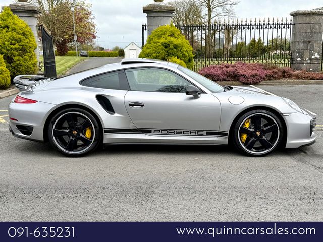 Image for 2015 Porsche 911 TURBO S AUTO