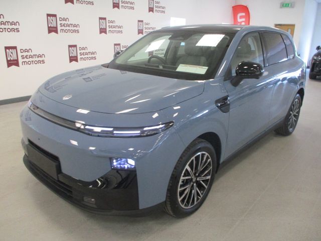 Image for 2026 Leapmotor B10 DESIGN HYBRID EV PETROL