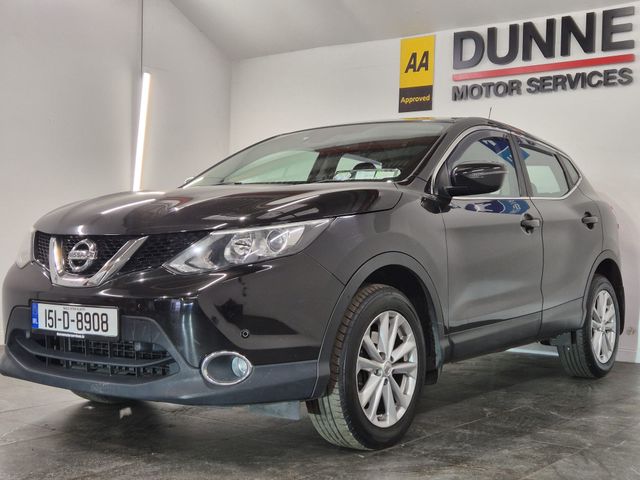 Image for 2015 Nissan Qashqai **2 KEYS **LANE ASSIST **CRUISE CONTROL **FRONT AND REAR PARKING SENSORS **DUAL DIGITAL CLIMATE CONTROL **MULTI FUNCTION STEERING WHEEL **ELECTRIC FOLDING MIRRORS **17" BRUSHED SILVER WHEELS **