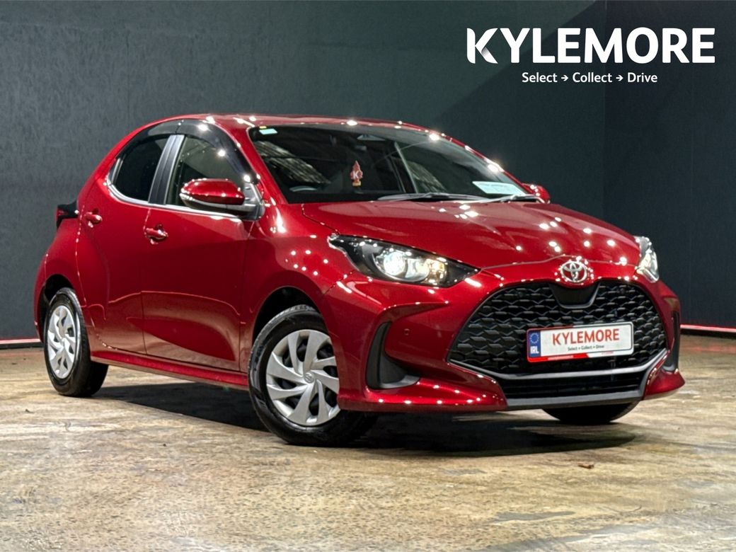 Image for 2025 Toyota Yaris HYBRID 1.5L AUTOMATIC - TOYOTA SAFETY SENSE - REAR CAMERA - CRUISE CONTROL
