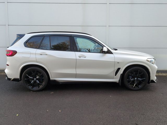Image for 2022 BMW X5 xDrive30d M Sport Black Edition Styling Kit 8sp Auto