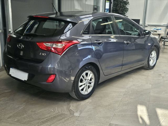 Image for 2016 Hyundai i30 1.6 Diesel Deluxe