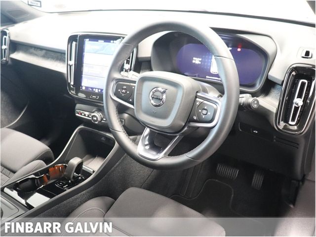 Image for 2025 Volvo XC40 BEV Recharge 238hp RWD Plus