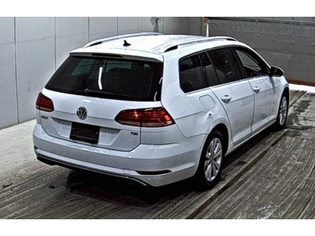 Image for 2018 Volkswagen Golf 1.2 Estate Petrol Auto