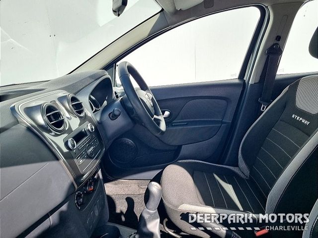 Image for 2019 Dacia Sandero Stepway TCe 90 S&S STEPWAY ALTERNATIVE