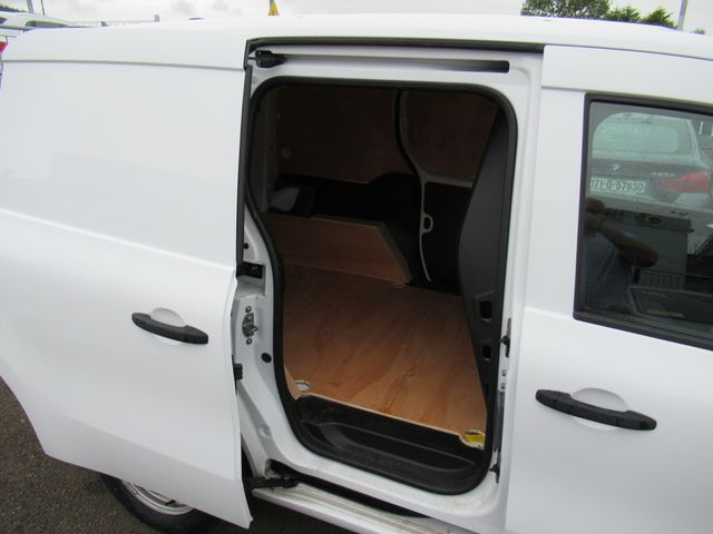 Image for 2023 Renault Kangoo ML19 E Tech Advance RC