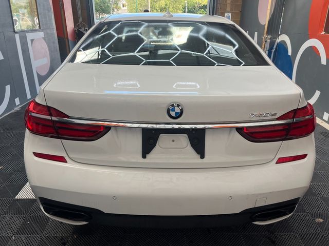 Image for 2019 BMW 7 Series 191D BMW 740E IPERFORMANCE M-SPORT AUTOMATIC 2.0 / PARKING CAMERA/ CRUISE CONTROL/ HEATED & COOLED SEATS / AMBIENTS LIGHTS AND MORE