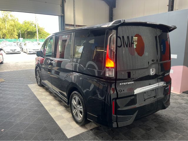 Image for 2019 Honda Stepwagon 2019 HONDA STEPWAGON 7 SEATER AUTOMATIC 2.0 HYBRID / 87K KMS / ADAPTIVE CRUISE CONTROL, ELECTRIC DOORS & MORE