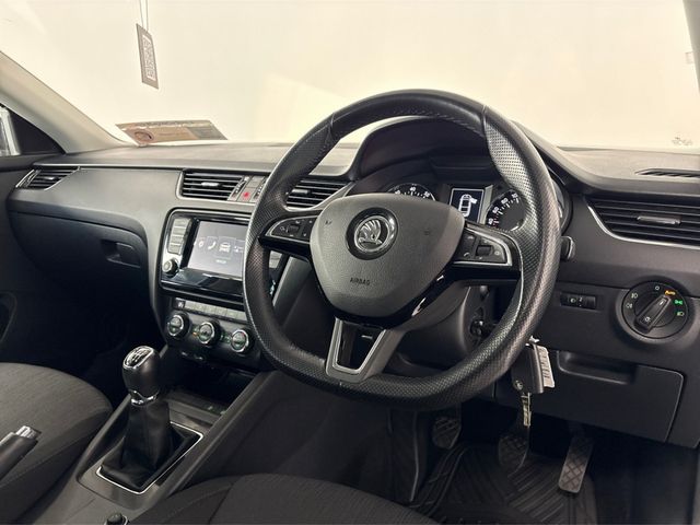 Image for 2017 Skoda Octavia STYLE 1.0 TSI 115HP**Touchscreen Media**Apple Carplay**Reverse Camera**Black Cloth Interior**Foldable Mirrors**Rear Parking Sensors**Auto Headlights**Android Auto**Air Conditioning*Finance Available *