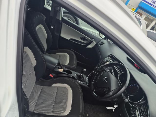 Image for 2017 Kia Ceed 1.6 Crdi 3 134BHP 5DR