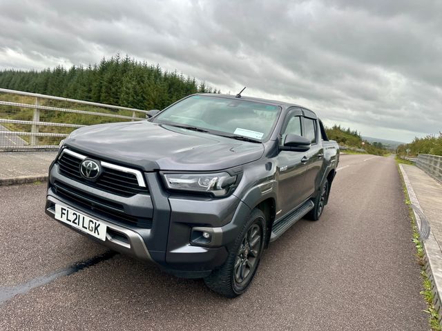 Image for 2021 Toyota Hilux INVINCIBLE X 4WD D-4D DCB