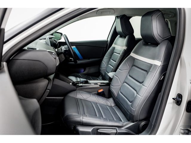 Image for 2023 Citroen C4 SHINE PLUS 50kWh 136HP