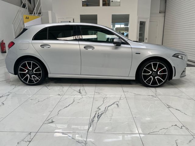 Image for 2021 Mercedes-Benz AMG 