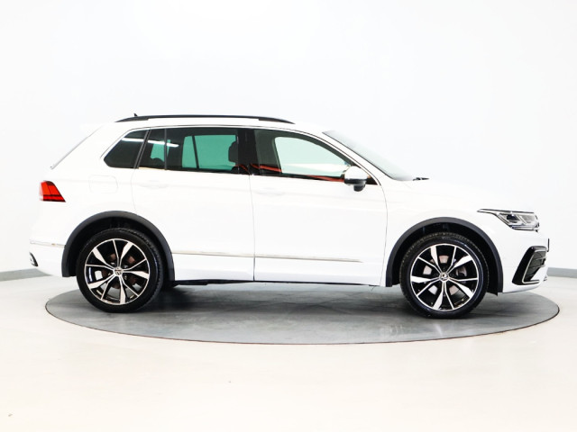 Image for 2023 Volkswagen Tiguan *57* R-LINE TSI DSG