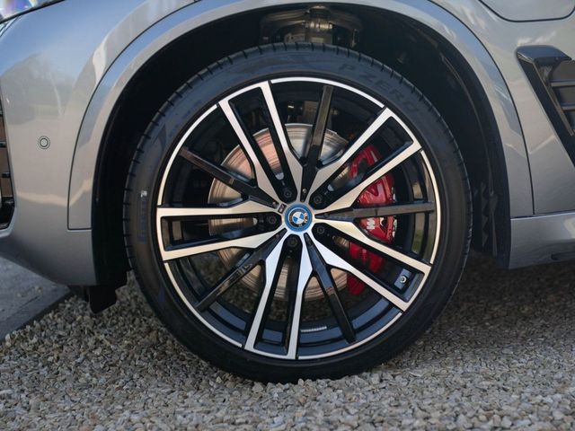 Image for 2025 BMW X5 xDrive50e M Sport