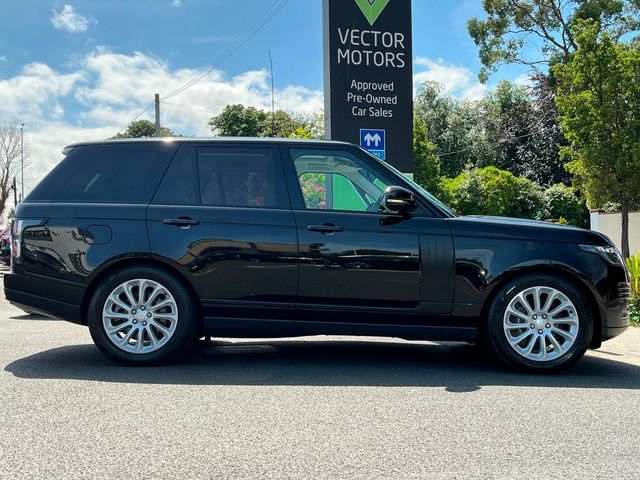 Image for 2021 Land Rover Range Rover VOGUE IVORY LEATHER P400E PHEV