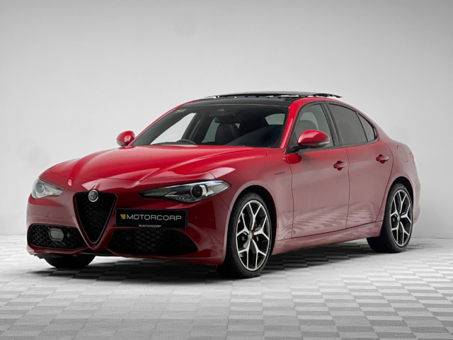 Image for 2022 Alfa Romeo Giulia VELOCE 2.0 TURBO 280HP *PAN ROOF*