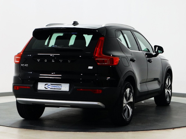 Image for 2022 Volvo XC40 *25* RECHARGE T4 CORE