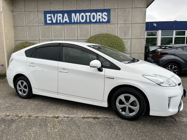 Image for 2015 Toyota Prius AUTOMATIC HYBRID 1.8 PETROL 