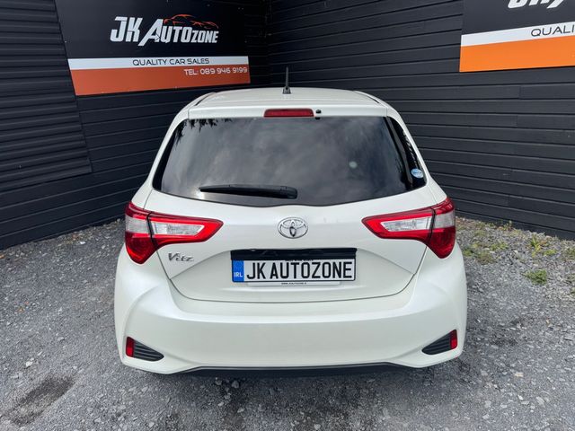 Image for 2018 Toyota Yaris VITZ 1.0 AUTO