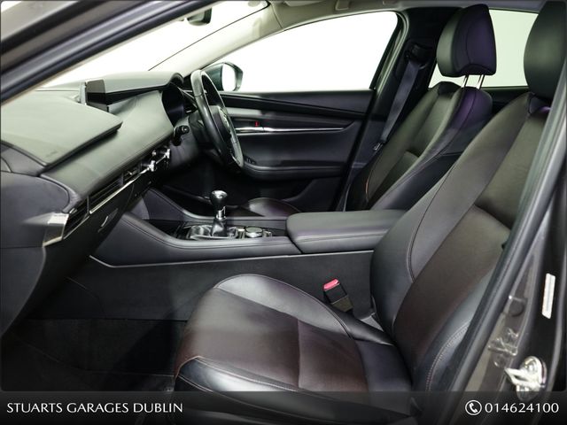 Image for 2019 Mazda Mazda3 1.8D 4DR Platinum Sport*BLACK LEATHER HEATED ELECTRIC MEMORY SEATS, , ADAPTIVE LED LIGHTING, PRIVACY GLASS, 18 INCH ALLOYS, KEYLESS, HEADS UP, NAV, TRAFFIC SIGN RECOGNITION*O