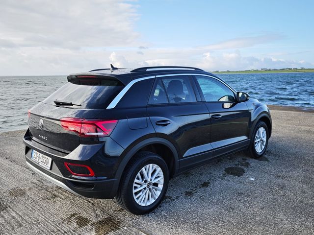Image for 2023 Volkswagen T-Roc Life 1.0 TSI M6F 110HP 5DR