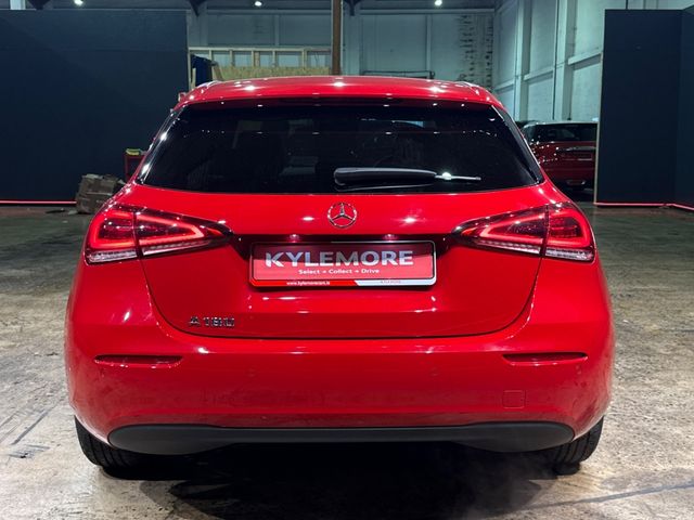 Image for 2020 Mercedes-Benz A Class AUTOMATIC 1.4L A180 - MULTI FUNCTION STEERING WHEEL - HEATED SEATS - ELECTRIC SEATS - CRUISE CONTROL - REVERSE CAMERA