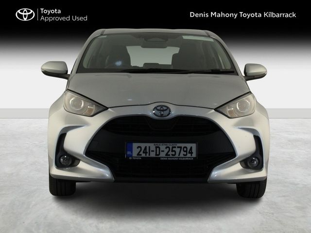 Image for 2024 Toyota Yaris LUNA