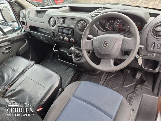 Image for 2019 Renault Master MASTER 17 Seater Minibus