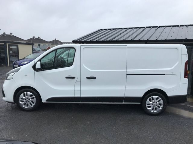 Image for 2019 Renault Trafic 